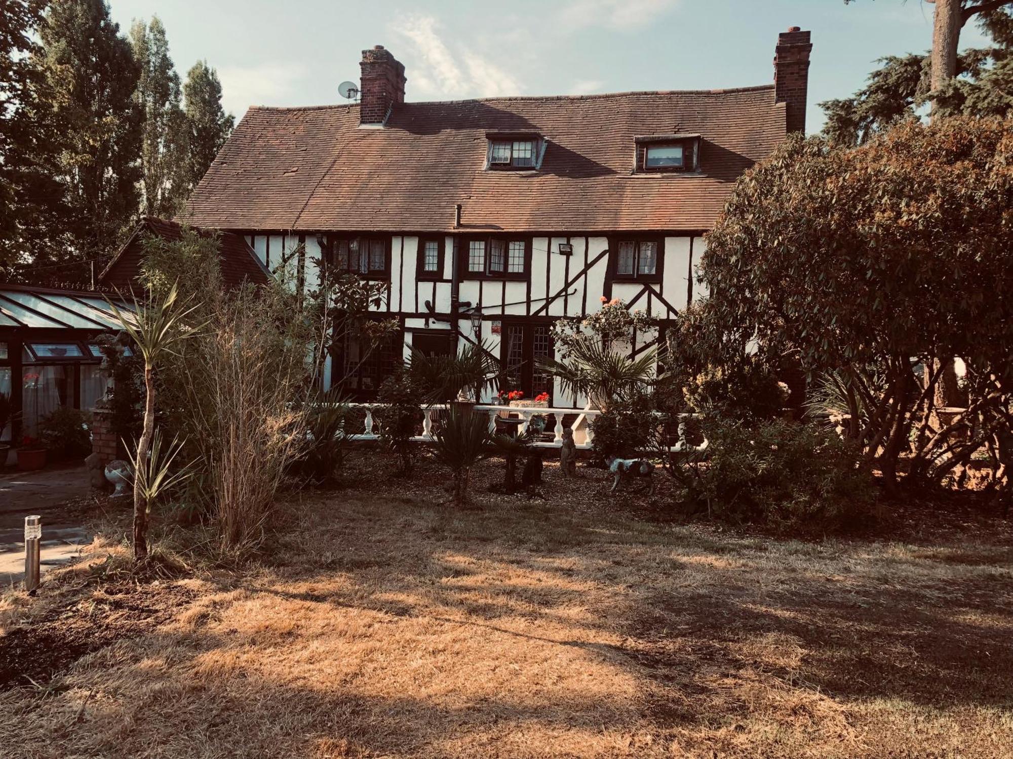 Tudor House - Double Room - En Suite Goff's Oak Εξωτερικό φωτογραφία